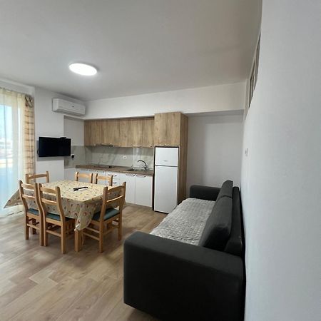 Best Summer Apartment Golem  Bagian luar foto