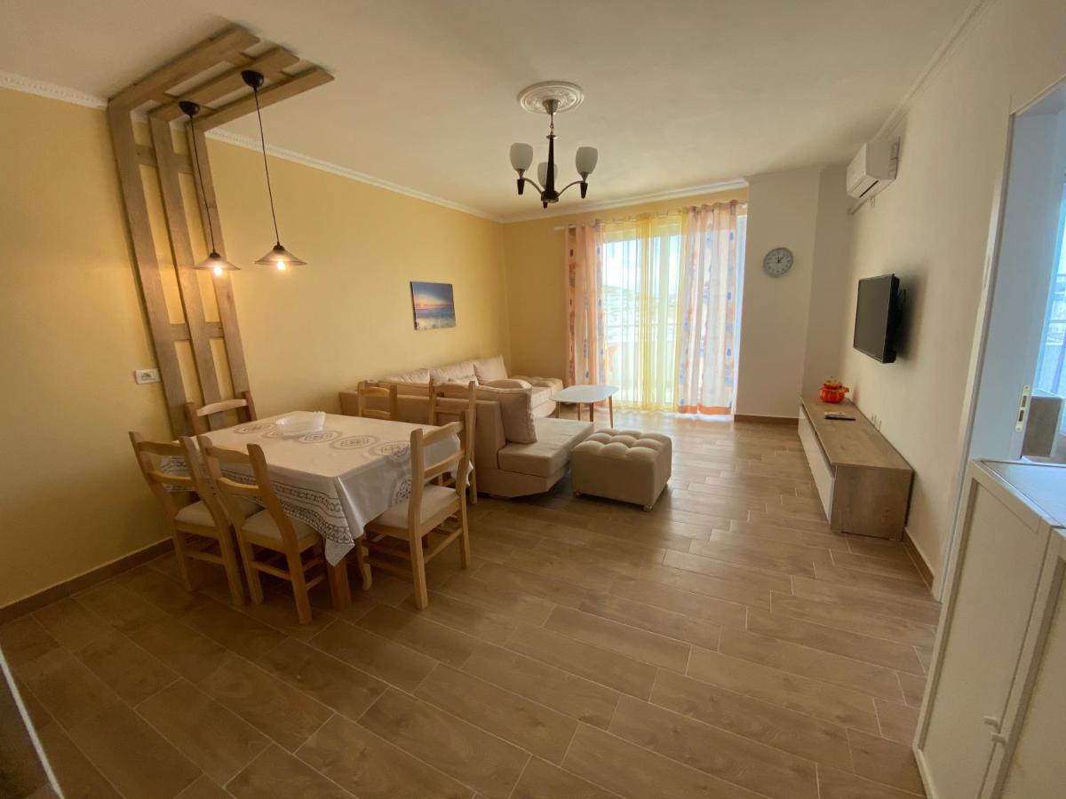 Best Summer Apartment Golem  Bagian luar foto