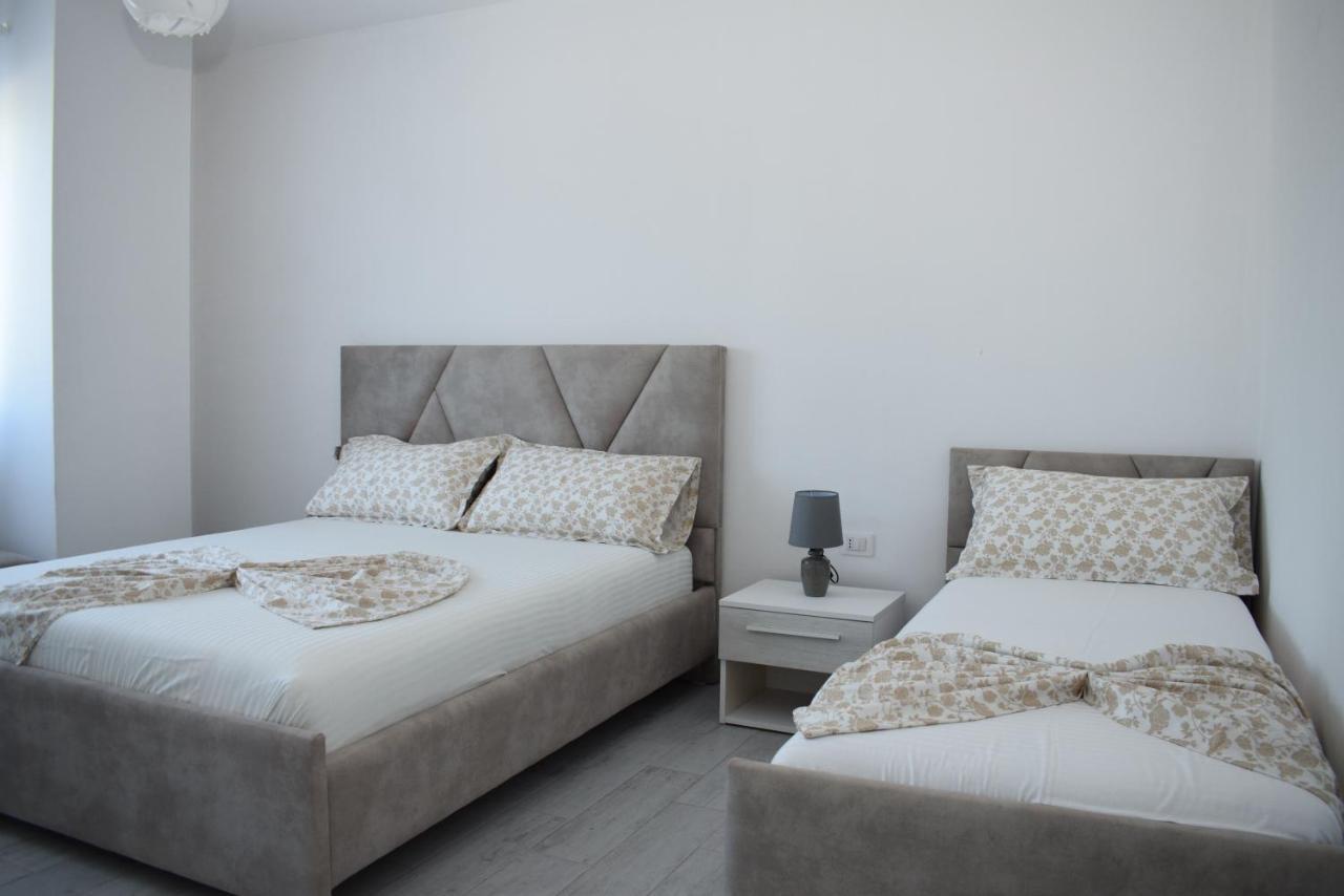 Best Summer Apartment Golem  Bagian luar foto