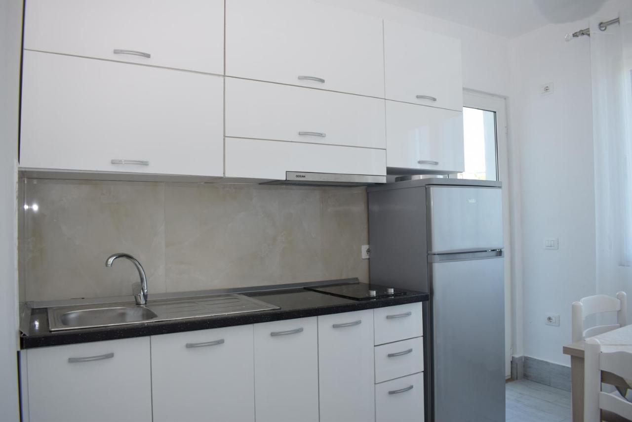 Best Summer Apartment Golem  Bagian luar foto